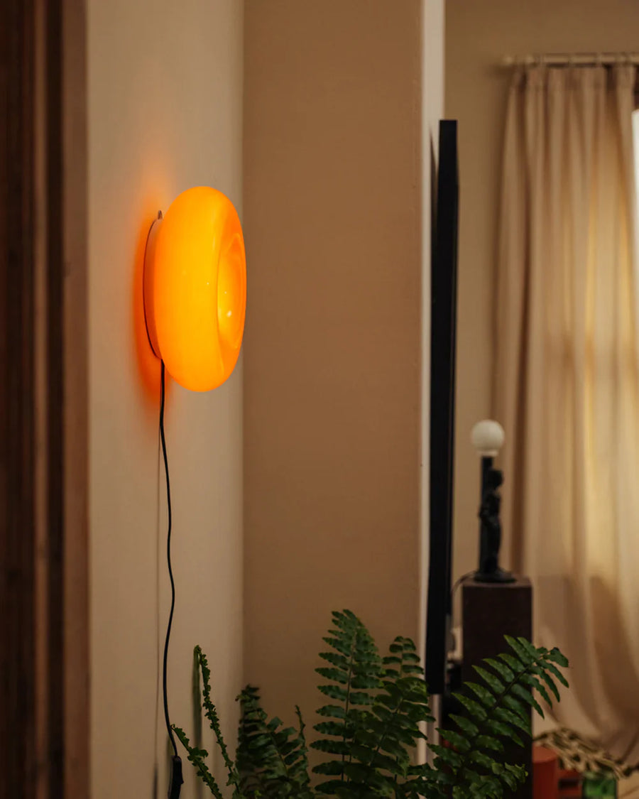 WALL LAMPS