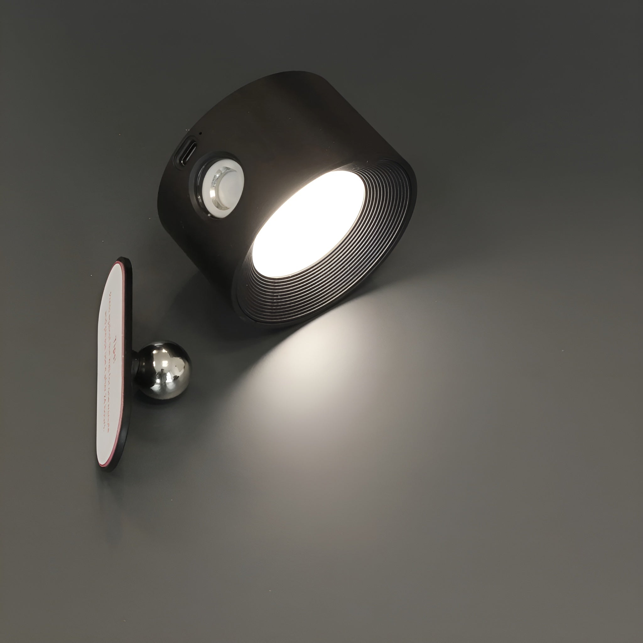 360° Magnetic Wall Lamp