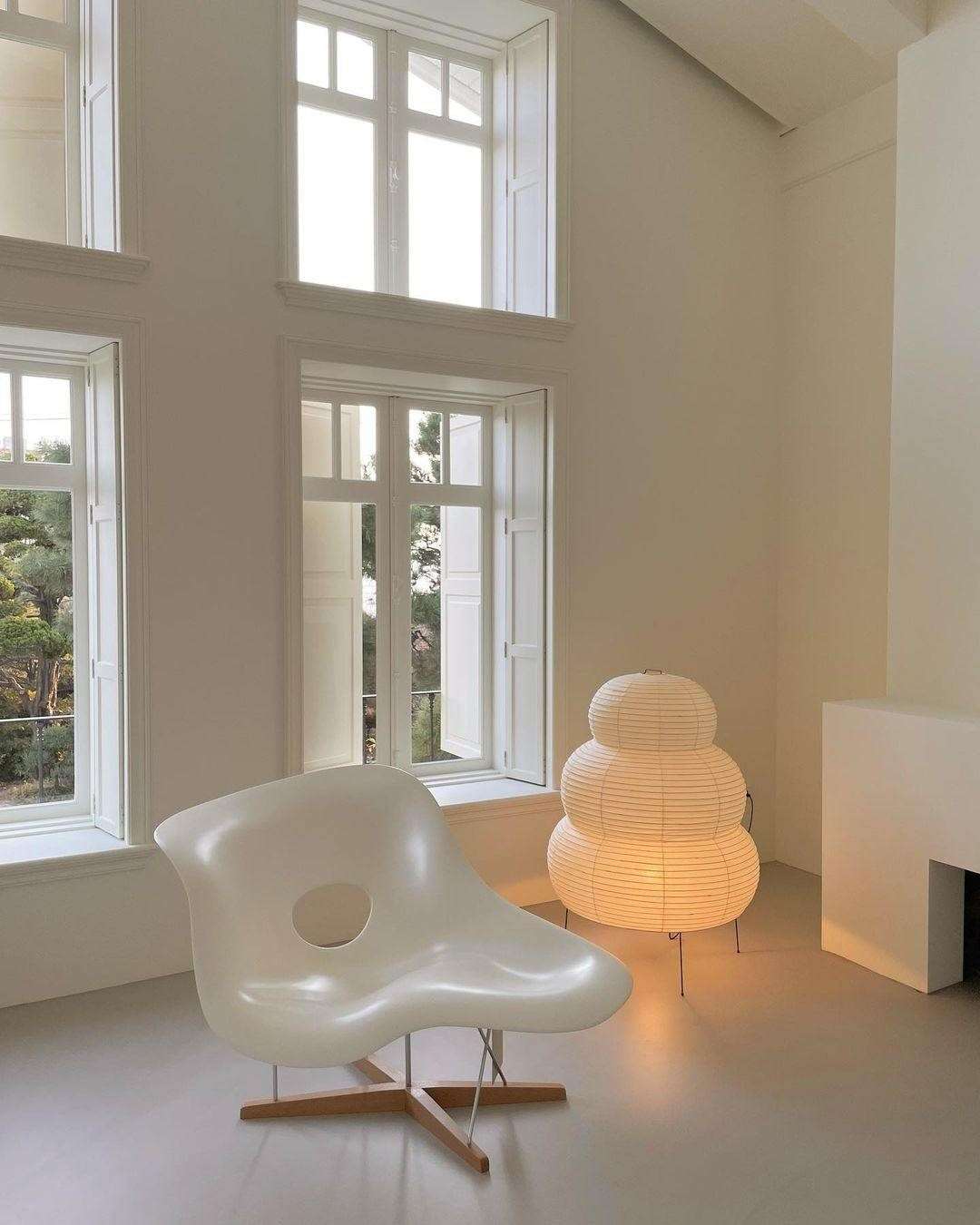 AKARI 24N Japanese Paper Lamp — Washi Rice Paper Floor & Table Lamp