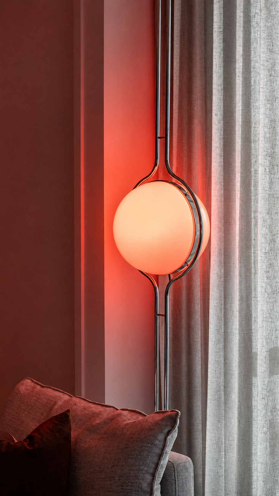 Monument Floor to Ceiling Lamp — Bauhaus Sculptural Floor Lamp