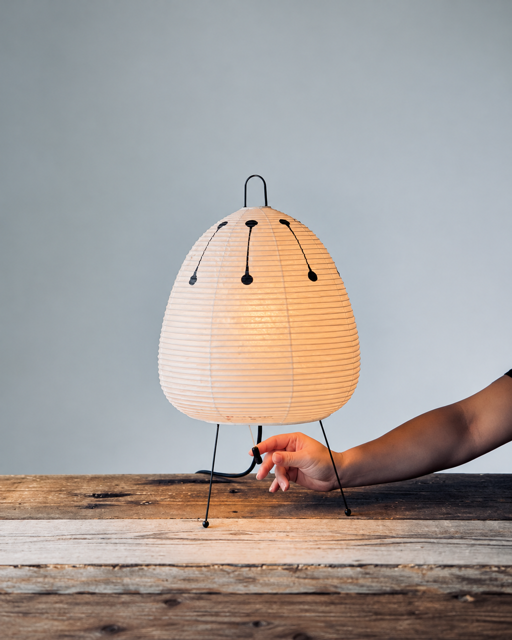 1AV++ Paper Lamp — Japanese-Style Tripod Table Lamp with Rice Paper Shade and 3-Colour Light for Bedside and Living Room
