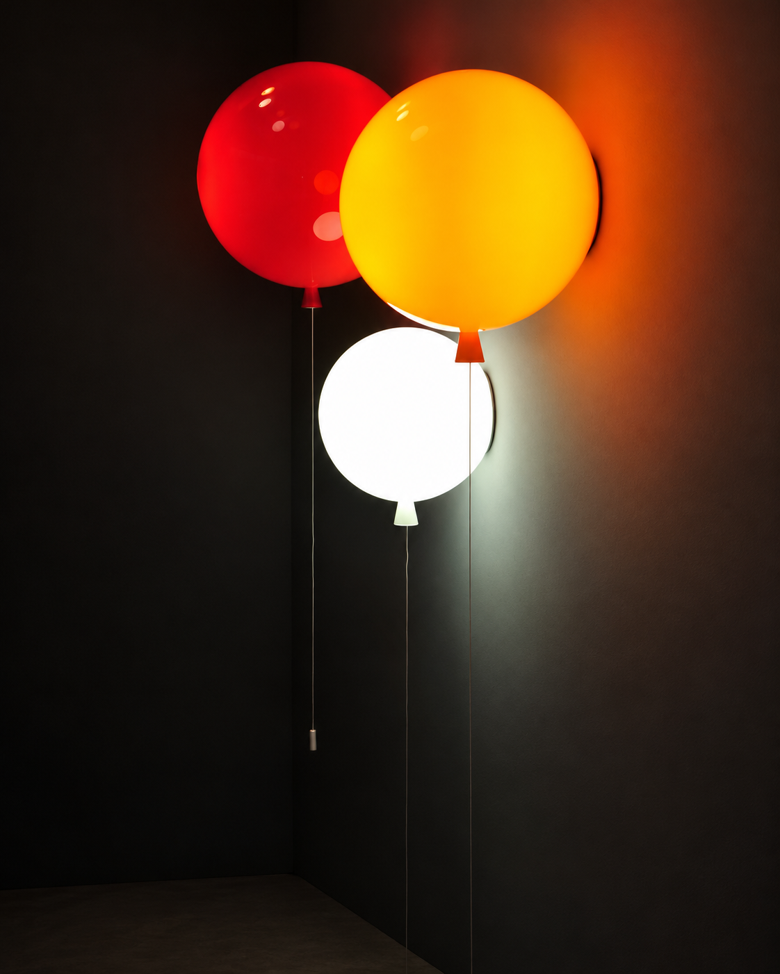 Balloon Wall Lamp — Colorful Balloon Wall Light for Children's Rooms, Bedrooms, and Nordic Interiors