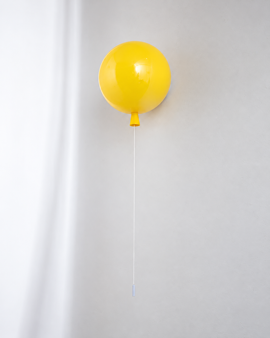Balloon Wall Lamp — Colorful Balloon Wall Light for Children's Rooms, Bedrooms, and Nordic Interiors